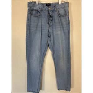 BOOHOO MAN Size 32" Blue Jeans Short Tapered Fit Rigid Light Wash Button Fly
